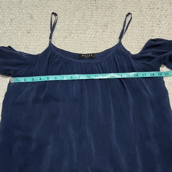​Maven West Navy Blue Cold Shoulder Blouse Ruffle Bell Sleeve Size Small NWT